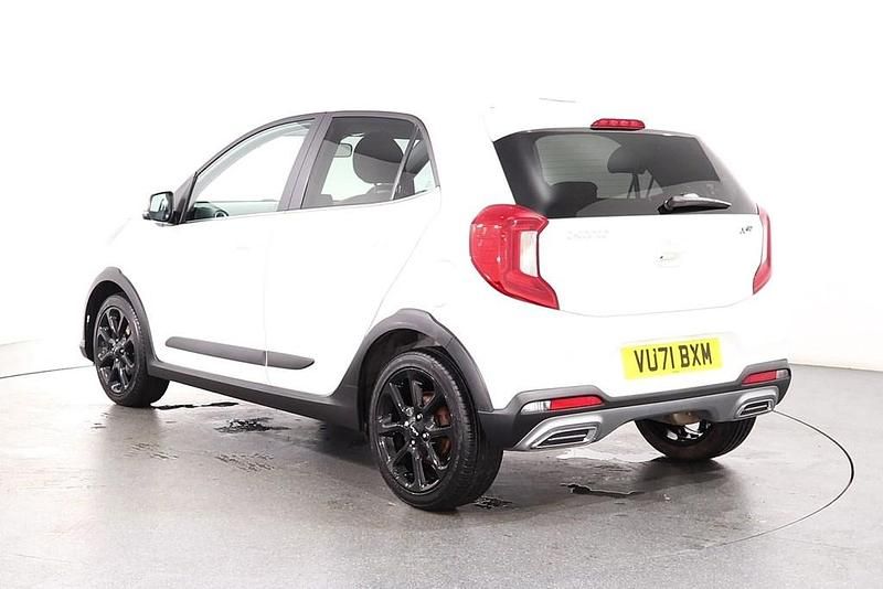 Used Kia Picanto X-Line 2021 White Hatchback