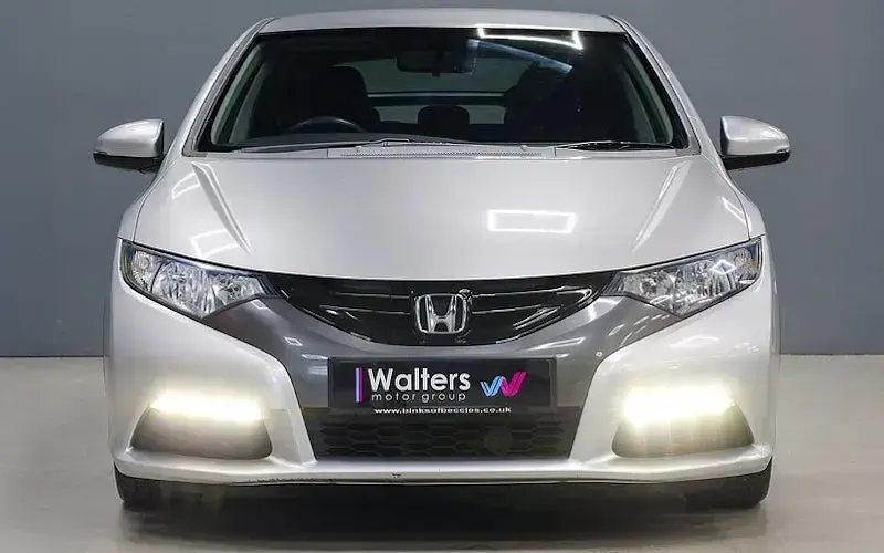 Used Honda Civic SE 99 HP (72 kW) 2013 Hatchback