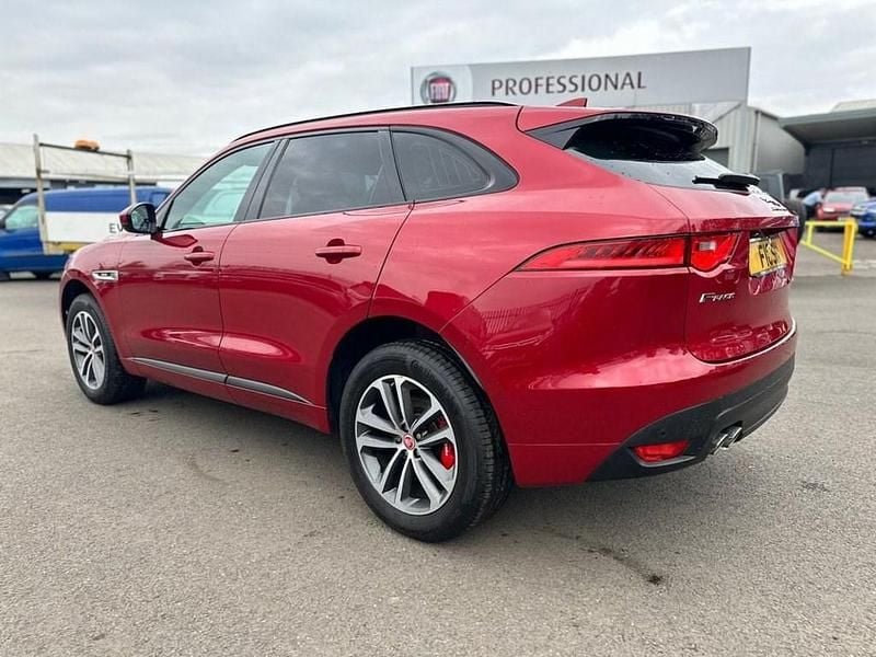 Used Jaguar F-Pace R-Sport 178 HP (130 kW) 2017 Red SUV