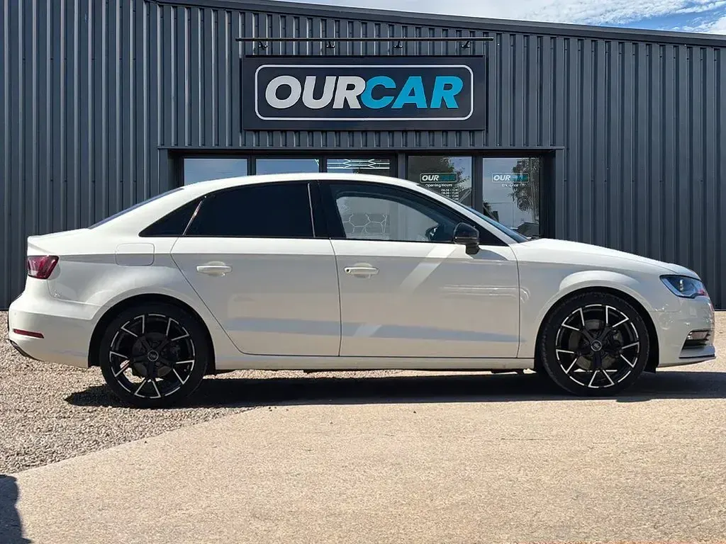 Used Audi A3 Sport 184 HP (135 kW) 2015 White Sedan