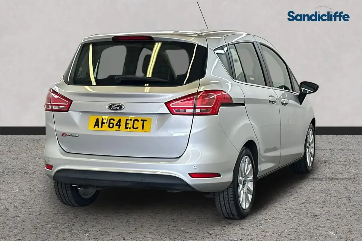 Used Ford B-MAX Titanium 105 HP (77 kW) 2017 Silver MPV