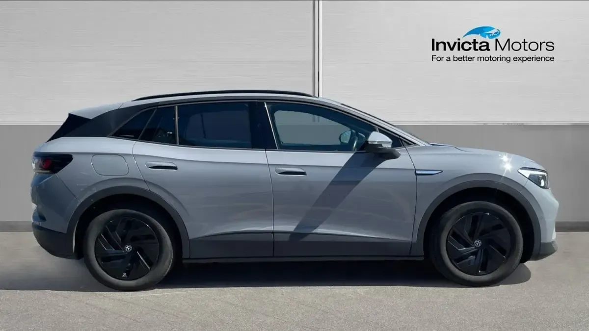 Usado VW ID.4 Pure 108 kW (148 HP) 2023 Cinzento SUV