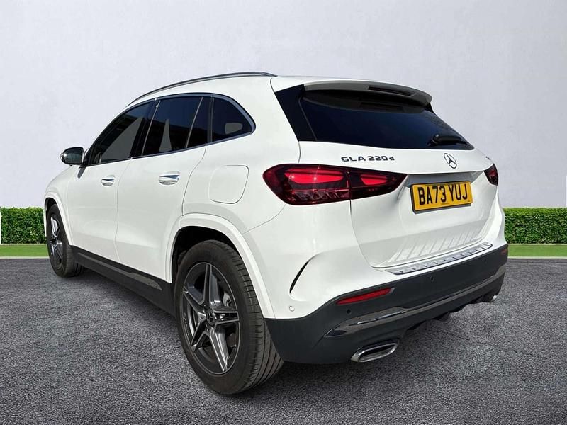 Used Mercedes GLA220 AMG Line Premium 2023 White SUV