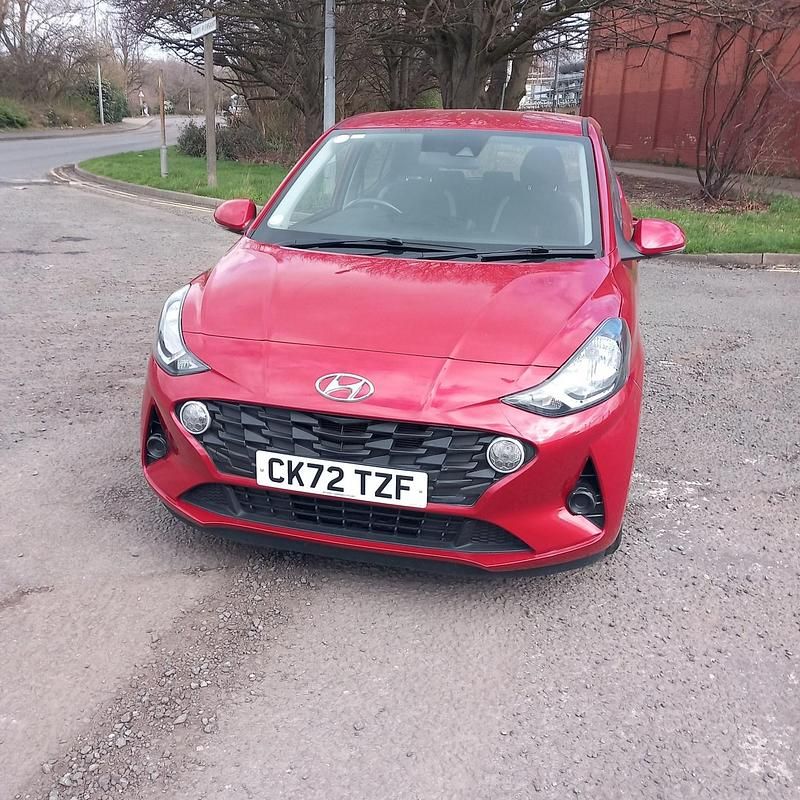 Used Hyundai i10 SE 2022 Red Hatchback