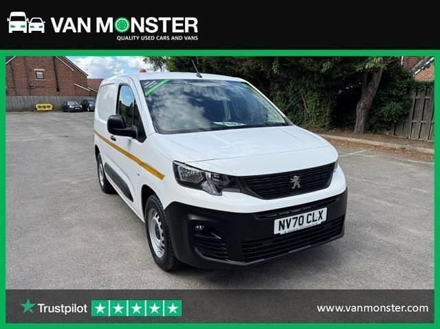 White Used 2020 Peugeot Partner MPV | £9,049 (Fair price) - Image 1/4