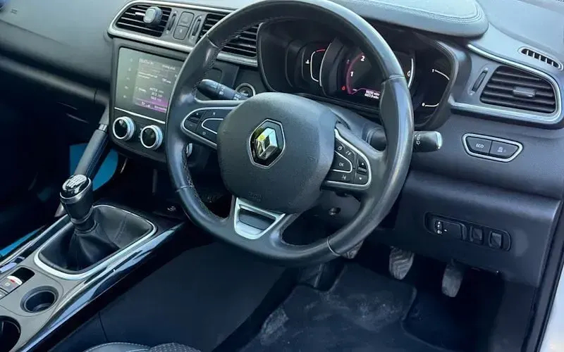 Used Renault Kadjar Version S 116 HP (85 kW) 2020 Grey SUV