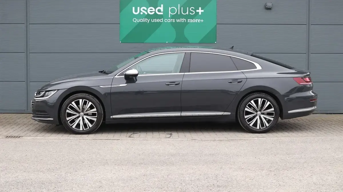 Used VW Arteon Elegance 150 HP (110 kW) 2019 Grey Hatchback