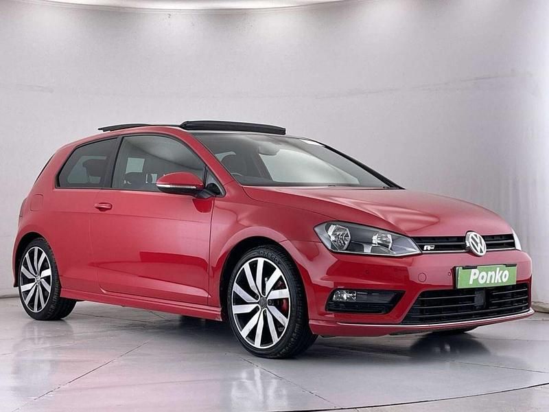 Red Used 2016 VW Golf VII R-line Edition Hatchback | £10,500 (Fair price) - Image 1/3