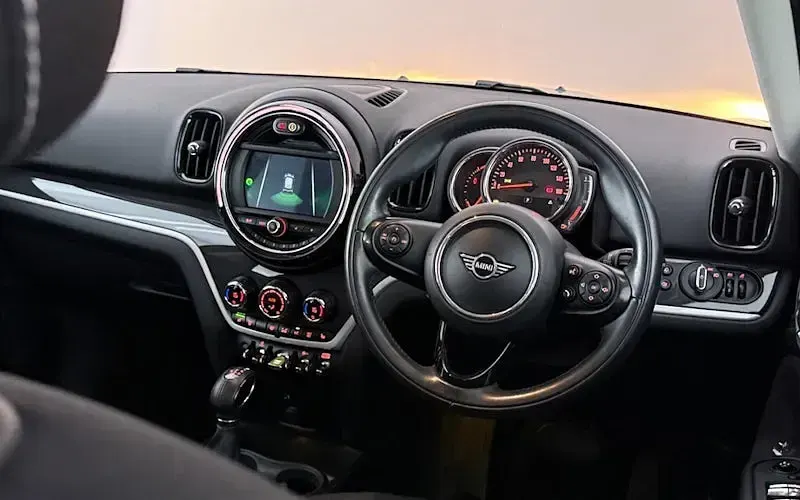 Used Mini Cooper S Countryman Classic 224 HP (164 kW) 2020 Silver SUV