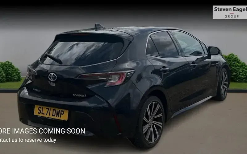 Used Toyota Corolla Design 122 HP (89 kW) 2022 Hatchback