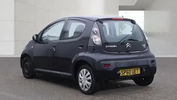 Used Citroën C1 VTR Sport 68 HP (50 kW) 2010 Black Hatchback