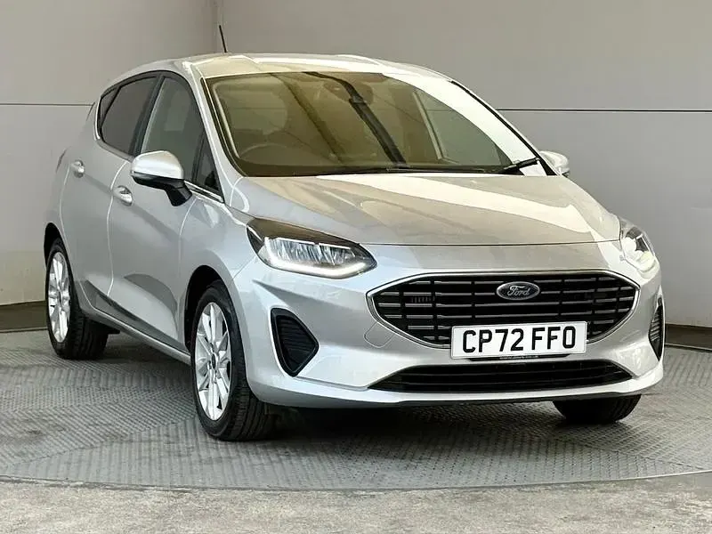Used Ford Fiesta Titanium 100 HP (73 kW) 2022 Silver Hatchback