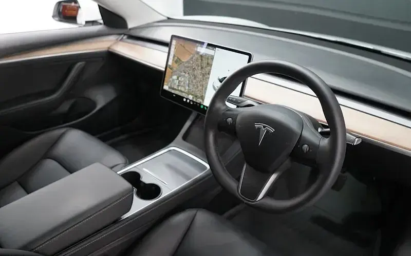 Used Tesla Model 3 Long Range AWD 258 kW (351 HP) 2023 Sedan