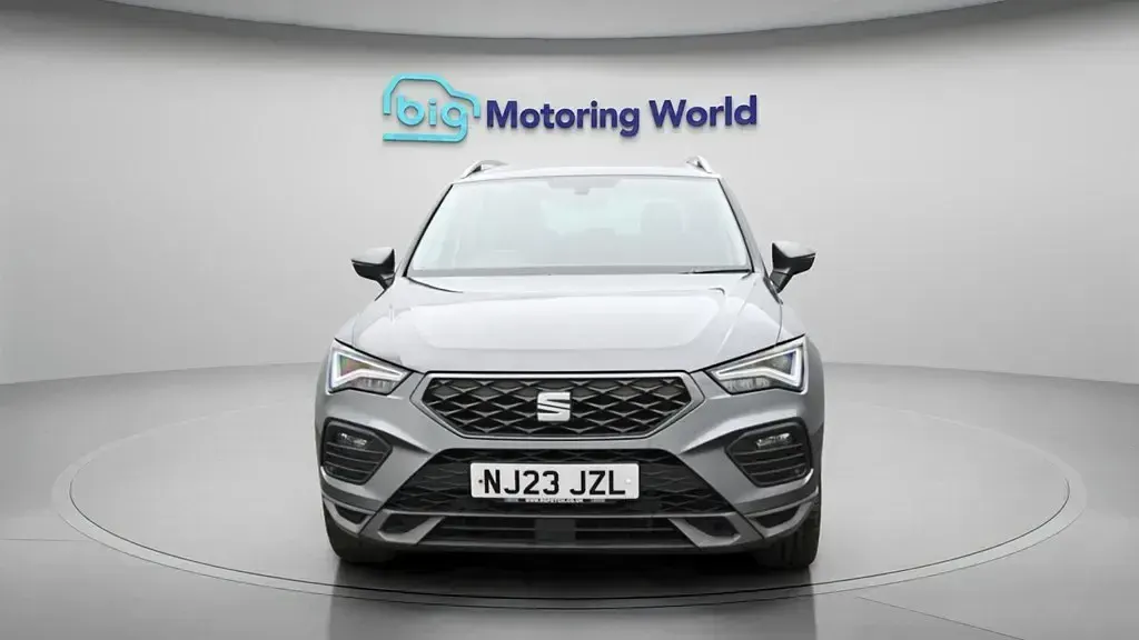 Gebraucht Seat Ateca FR Sport 150 PS (110 kW) 2023 Grau SUV
