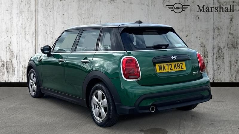 Used Mini Cooper Classic 134 HP (98 kW) 2023 Green Hatchback
