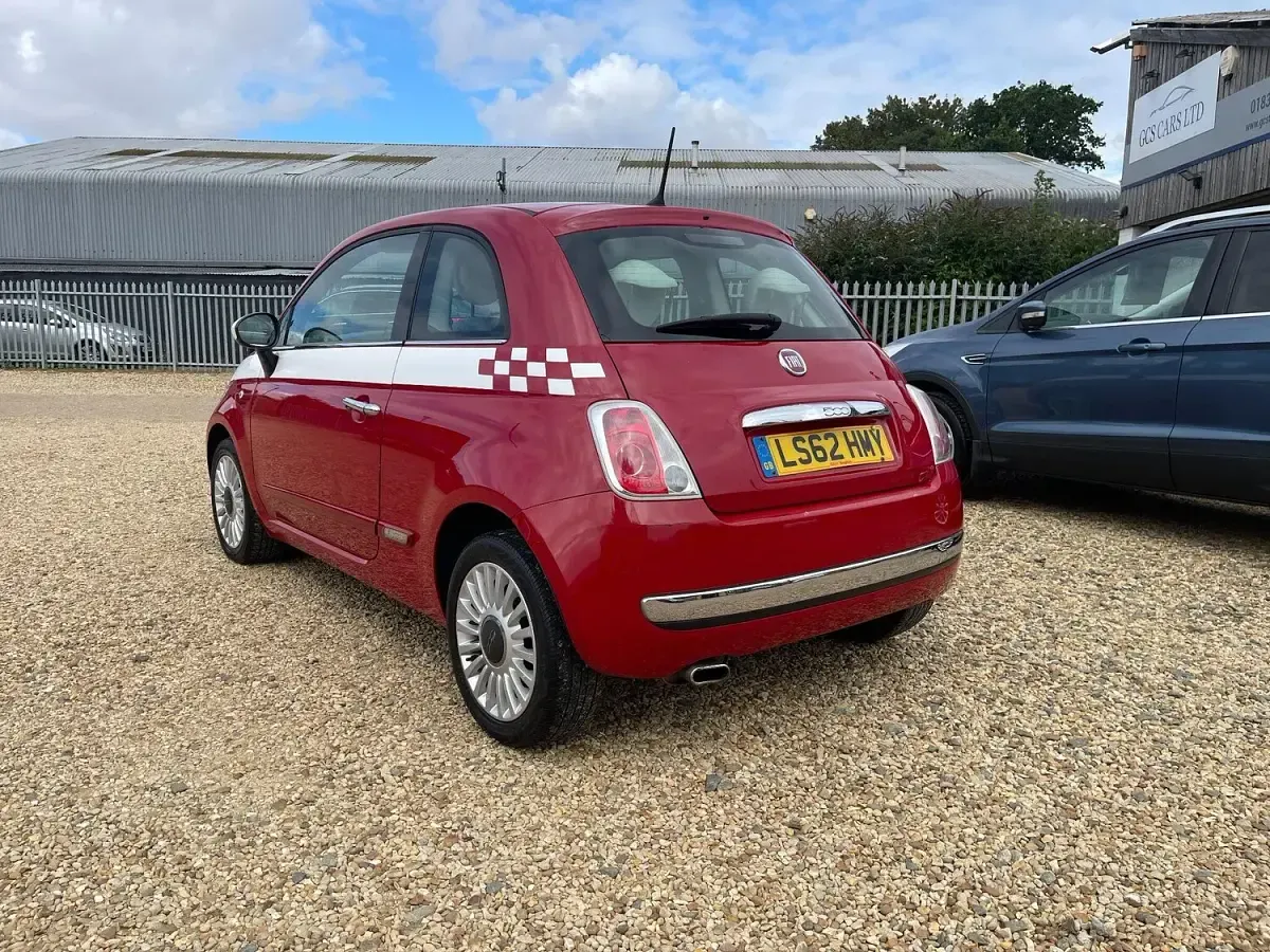 Used Fiat 500 Lounge 69 HP (50 kW) 2012 Red Hatchback