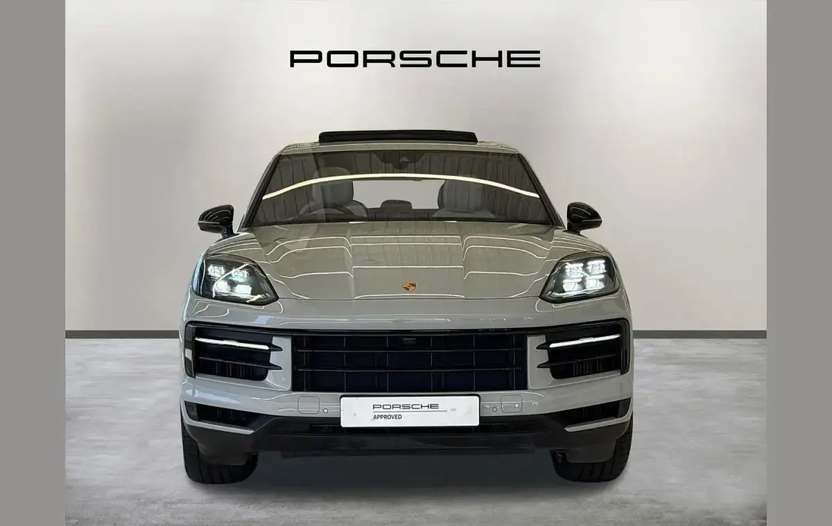 Używany Porsche Cayenne S E-Hybrid 512 KM (376 kW) 2024 Szary SUV