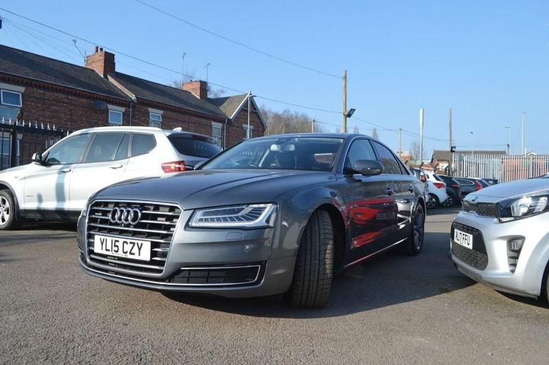 Used Audi A8 Sport 258 HP (189 kW) 2015 Grey Sedan