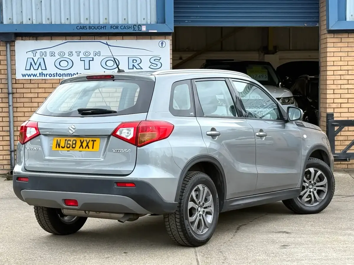Used Suzuki Vitara SZ4 120 HP (88 kW) 2018 Grey SUV