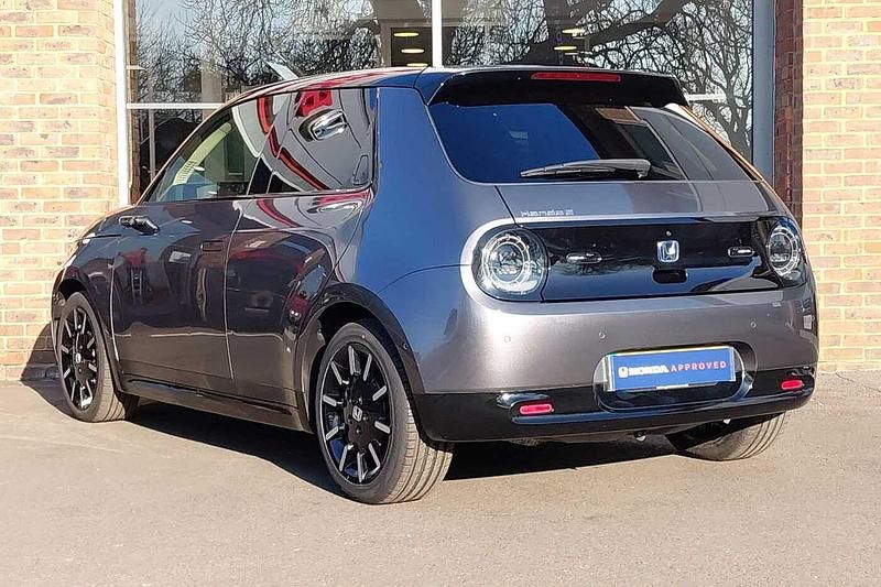 Used Honda e Advance 113 kW (154 HP) 2021 Modern steel metallic Hatchback