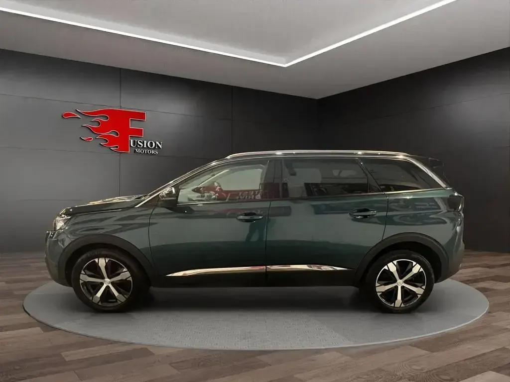 Used Peugeot 5008 Allure 2021 Green SUV