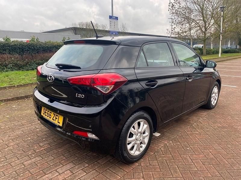 Used Hyundai i20 SE 2017 Black Hatchback