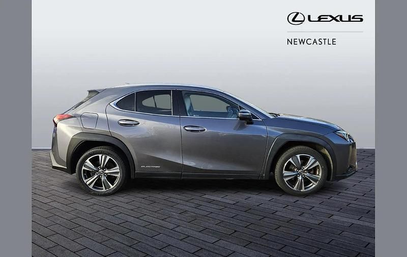 Used Lexus UX 300e 150 kW (204 HP) 2021 Grey SUV