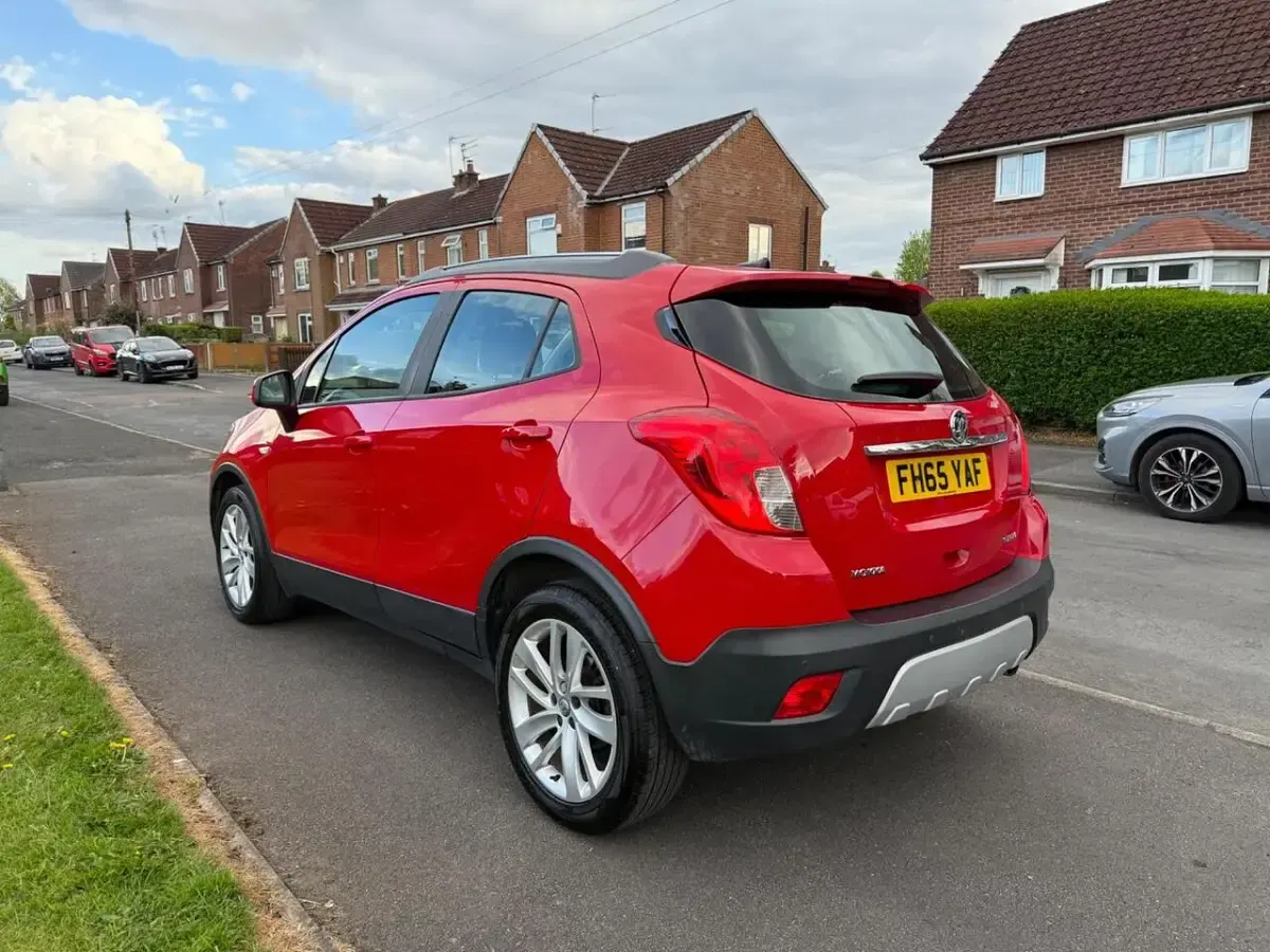 Used Vauxhall Mokka S 140 HP (102 kW) 2015 Red SUV