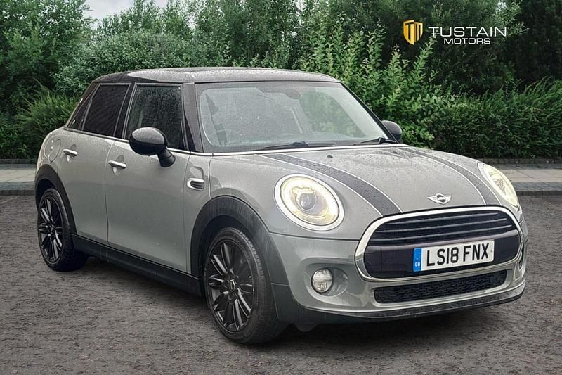 Used Mini Cooper Hatch 136 HP (100 kW) 2018 Grey Hatchback