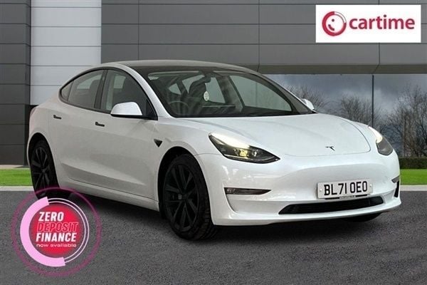 White Used 2022 Tesla Model 3 Long Range AWD Sedan | £23,388 (Expensive) - Image 1/3