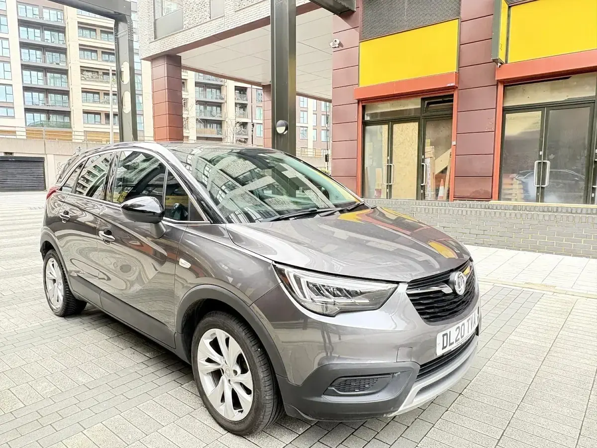 Used Vauxhall Crossland X Business Edition 130 HP (95 kW) 2020 Grey SUV