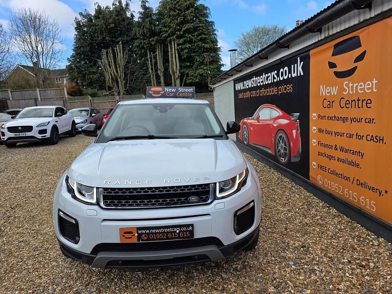 Begagnad Land Rover Range Rover evoque SE 2017 Vit Kombi
