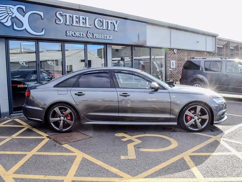 Used Audi A6 Black Edition 190 HP (139 kW) 2015 Grey Sedan