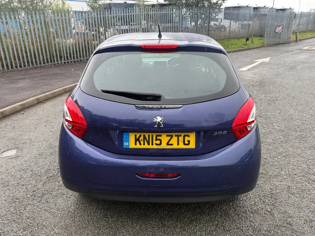 Used Peugeot 208 Active 2015 Blue Hatchback
