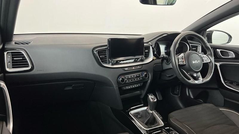 Used Kia ProCeed GT-Line 160 HP (117 kW) 2024 Grey Estate