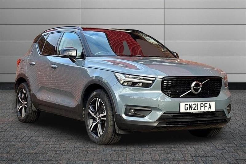 Thunder grey Used 2021 Volvo XC40 R-Design SUV | £23,995 (Fair price) - Image 1/2