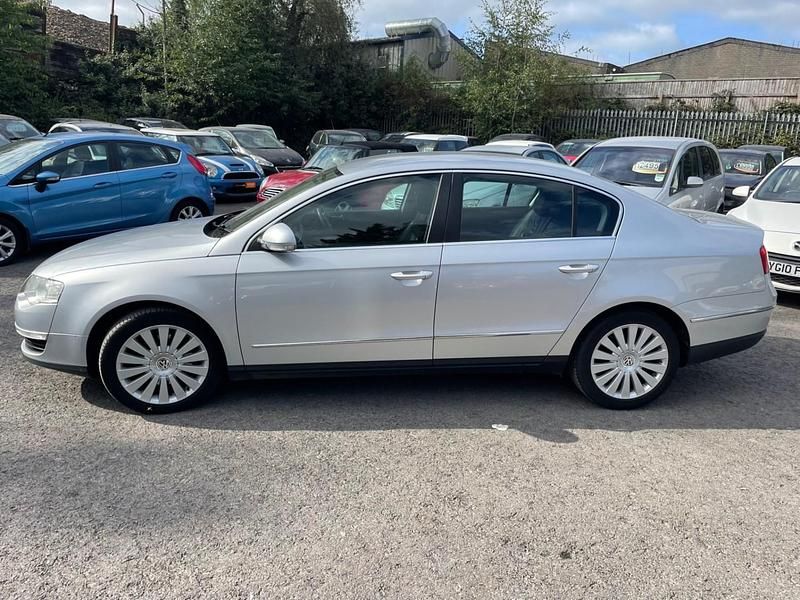 Used VW Passat Highline 140 HP (102 kW) 2009 Silver Sedan