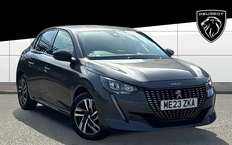 Used Peugeot 208 Allure+ 131 HP (96 kW) 2023 Hatchback