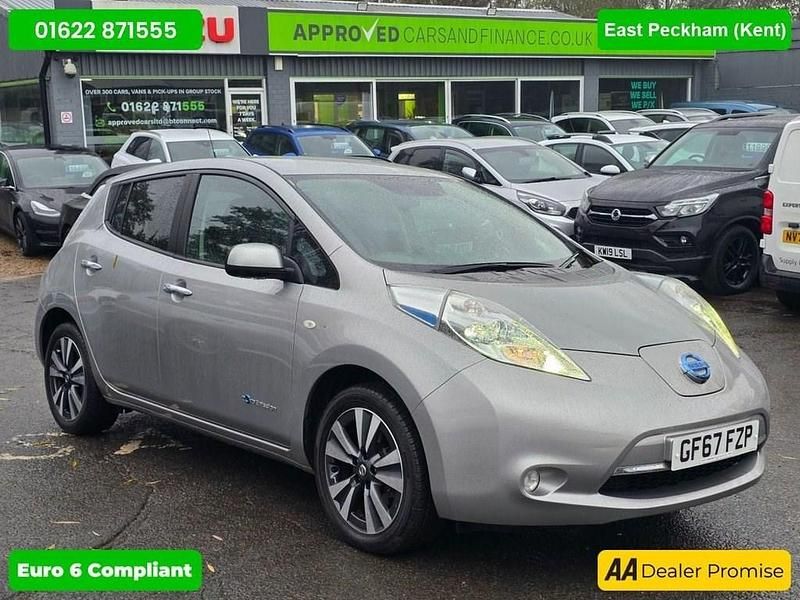 Used Nissan Leaf Tekna 80 kW (109 HP) 2017 Silver Hatchback