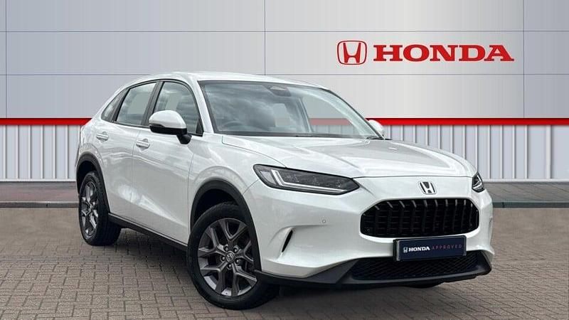 White Used 2024 Honda ZR-V Elegance SUV | £26,499 (A bit pricey) - Image 1/3