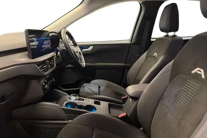 Used Ford Kuga Active 243 HP (178 kW) 2025 Green SUV