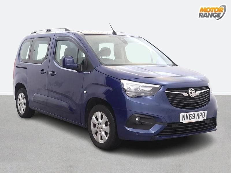 Used Vauxhall Combo S 130 HP (95 kW) 2020 Blue MPV