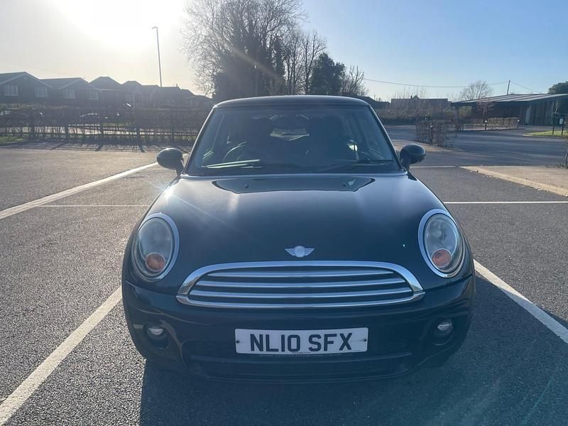 Used Mini Cooper D Hatch 2010 Black Hatchback