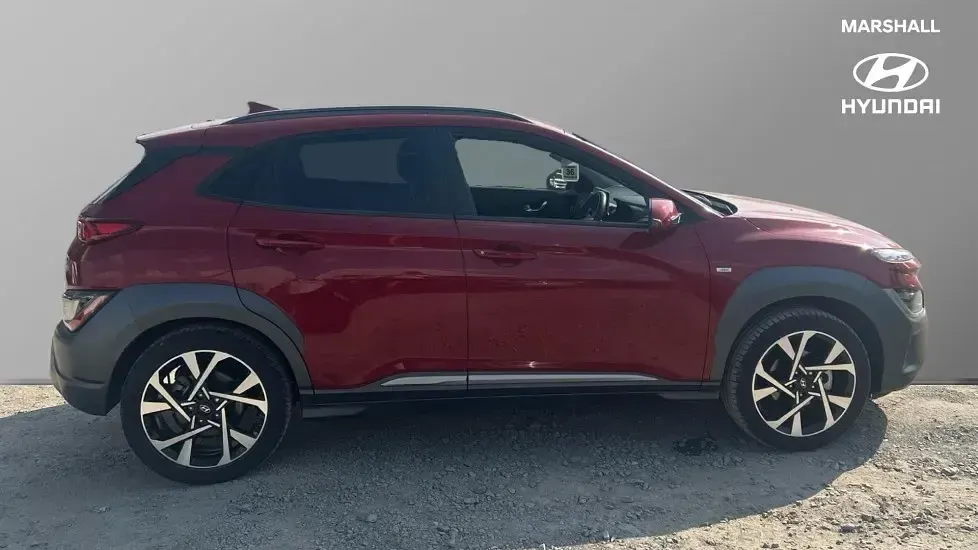 Used Hyundai Kona Premium 120 HP (88 kW) 2022 Red SUV