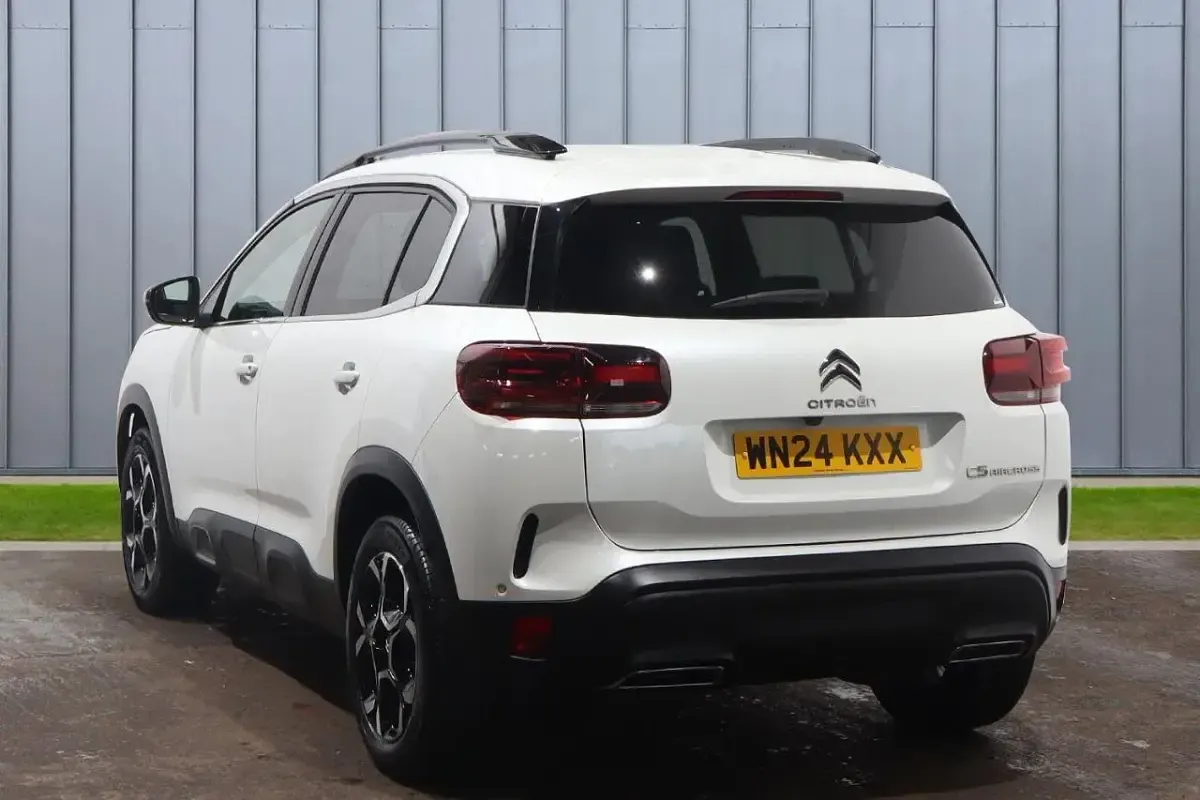 Used Citroën C5 Aircross PureTech 134 HP (98 kW) 2024 White SUV