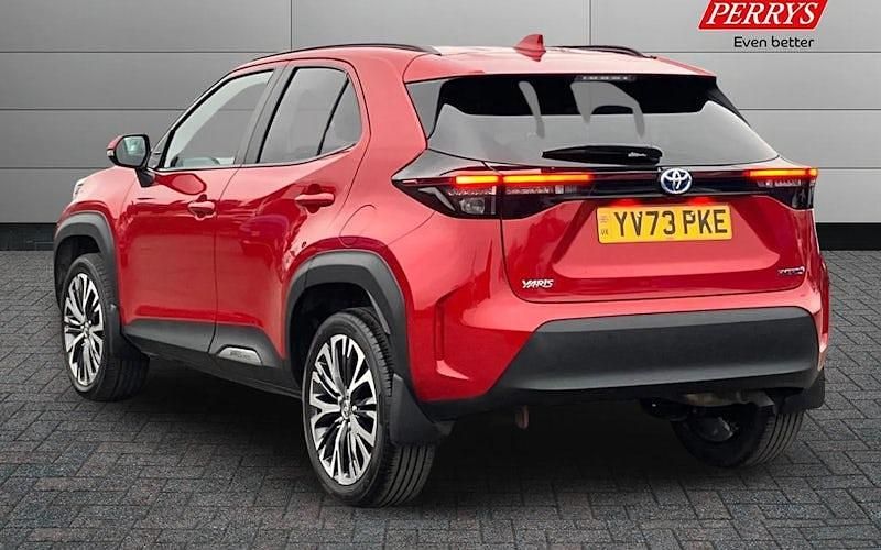 Used Toyota Yaris Hybrid 116 HP (85 kW) 2025 Estate