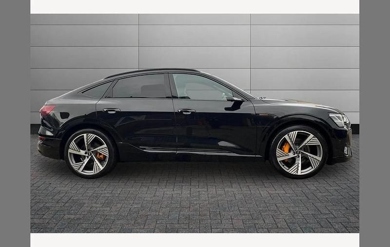 Used Audi e-tron Sportback Advanced 300 kW (408 HP) 2022 Black SUV