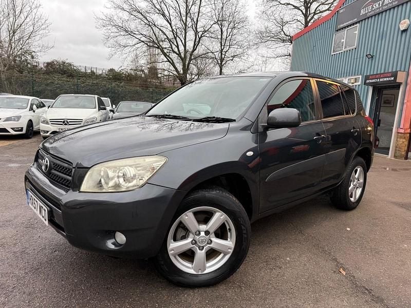 Grey Used 2007 Toyota RAV4 Estate | £5,440 (Fair price) - Image 1/4