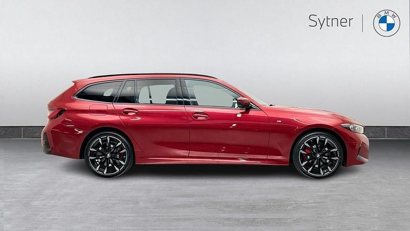 Used BMW 330e M Sport 288 HP (211 kW) 2025 Red Estate