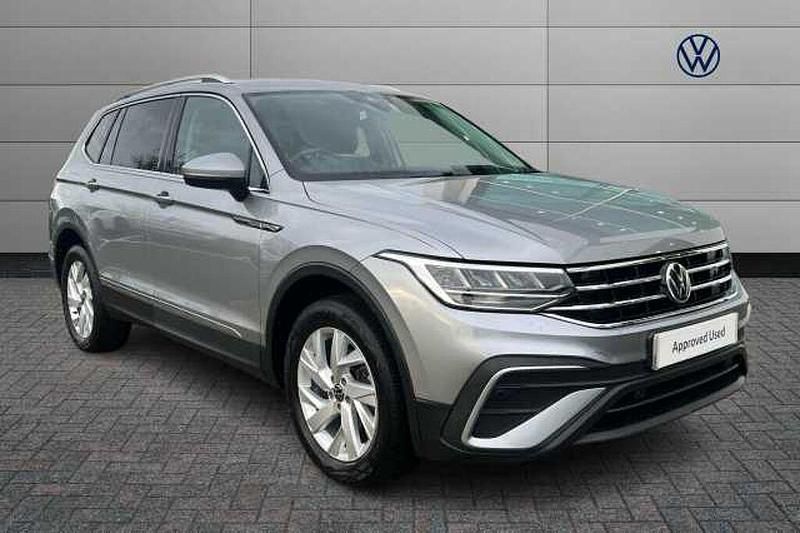 Silver Used 2022 VW Tiguan Allspace Life SUV | £23,490 (Fair price) - Image 1/4